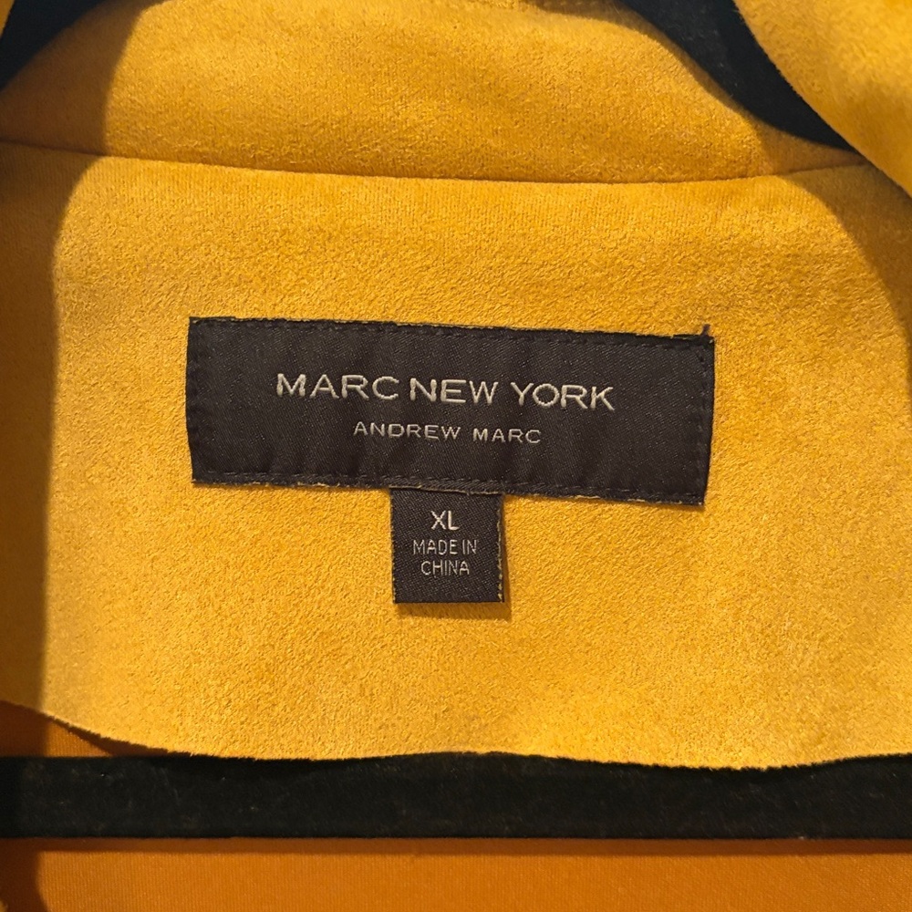 Marc New York Yellow Trench Coat - Picture 2 of 2